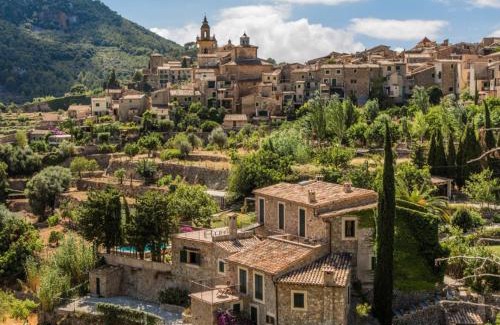 S'Arxiduc House | Valldemosa Sleep & Hike