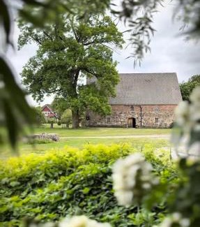 Vaxtorp Hotel | Vallens Säteri Gårdshotell