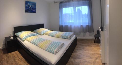 Heuchelheim-Klingen Apartment | Valley ferienwohnung SÜW