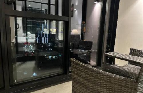 Fortitude Valley Apartment | Valley Gem - City View 1 Bedroom Apartment at FV Peppers