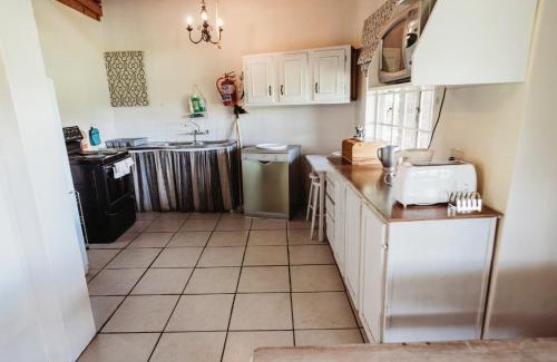 Kwa Sani Ski Chalet | Valley Lakes CHALETS