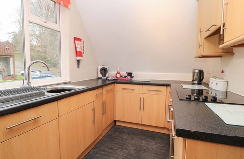 St. Ann's Chapel Cottage | VALLEY LODGE 33, pet friendly, with hot tub in Gunnislake