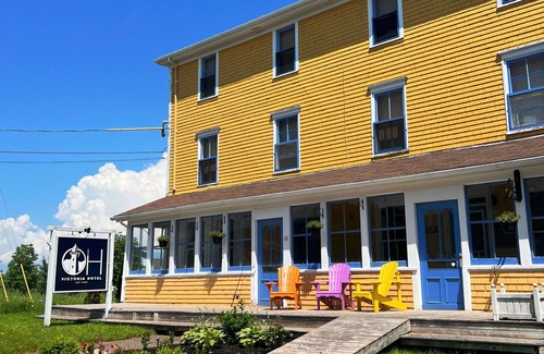 Victoria Villa | Valley Pearl Summary: