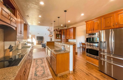 Canon City House | Valley Ranch Summary: