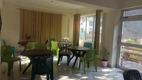Gobind Dham Hotel | Valley Retreat