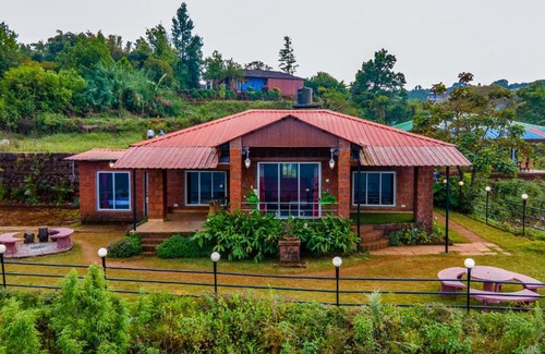 Mahabaleshwar Villa | Valley Touch 5BHK Infinity Pool Villa