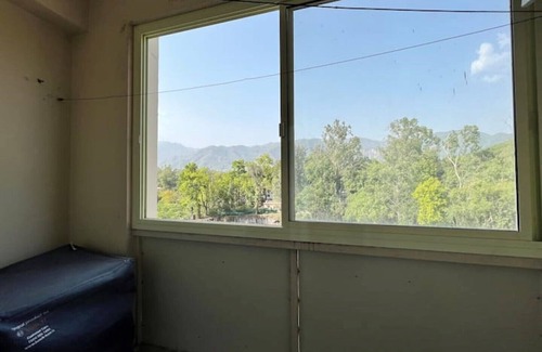 Bullawala Condo | Valley View 506