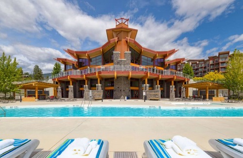 Central Okanagan Condo | Valley View Condo with Resort Amenities