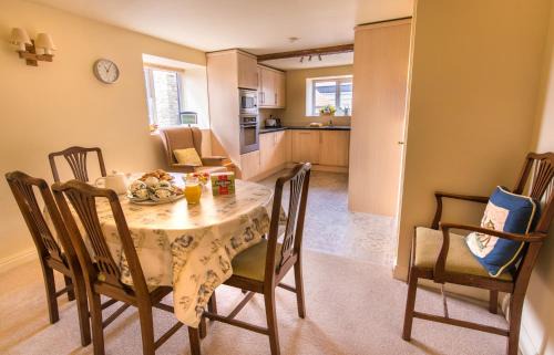 Scawton House | Valley View Farm Holiday Cottages