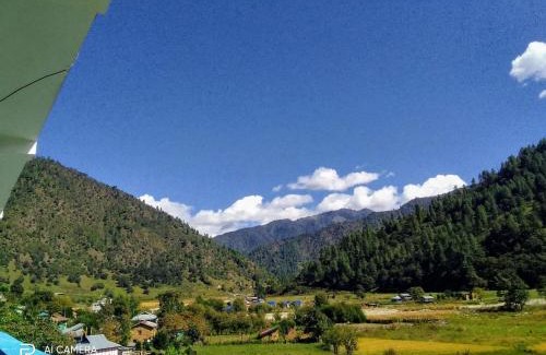 Bomdila House | Valley View Homestay