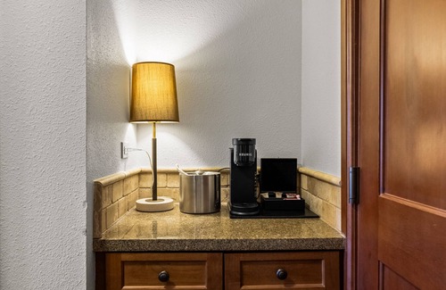 Olympic Valley Apartment | Valley-view hotel studio with pool, hot tub, golf & other resort amenities