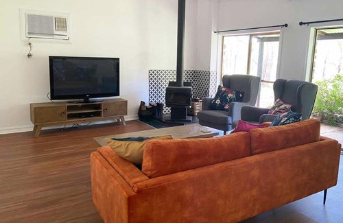 Moparrabah House | Valley Views Cottage Macleay Valley Mid North Coast NSW