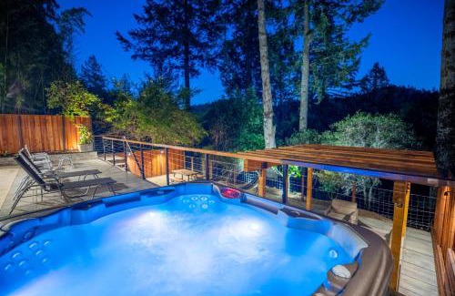 Guerneville House | Valley Vista A Wine Country Escape