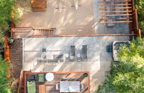 Guerneville House | Valley Vista A Wine Country Escape