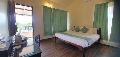 Igatpuri Hotel | Vallonne Vineyards