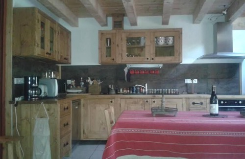 Les Avanchers-Valmorel Ski Chalet | Valmorel: relaxing beautiful barn character with fireplace stone + wood