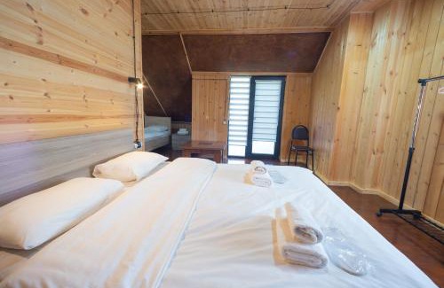 Vardzia Hotel | Valodia's Cottage