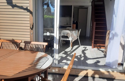 Valras-Plage Apartment | Valras-plage, Appartement T3, Bord de mer Avec Terrasse et Parking
