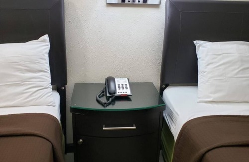 Salina Hotel | Value Inn & Suites