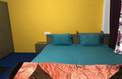 Sungava House | Vamoose Den