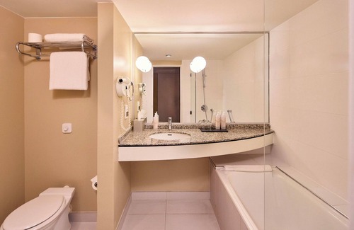 Roissy-en-France Hotel | Van der Valk Hotel Paris CDG Airport