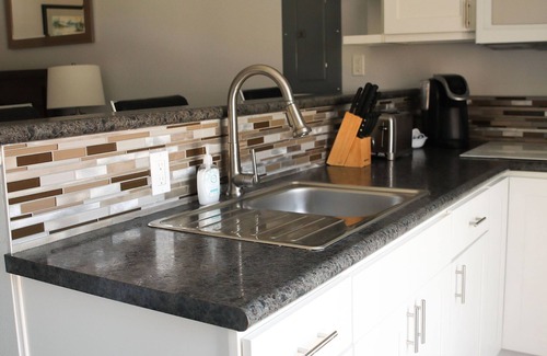 Sitka Condo | Vance Towers Studio Rental in Downtown Sitka