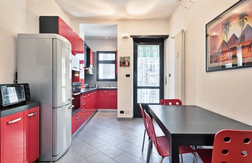 Vanchiglietta Apartment | Vanchiglietta Colourful Apartment