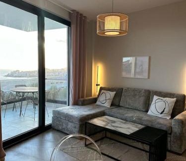 Qafe e Gjashtes Apartment | Vanessa Apartment