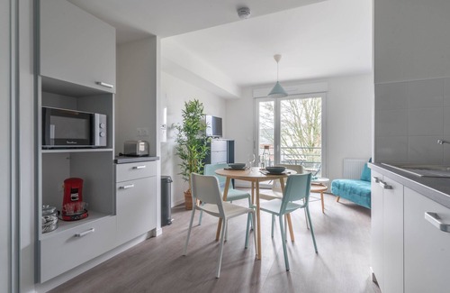 Nord - Gare Apartment | Vanessa - Studio, wifi et gare