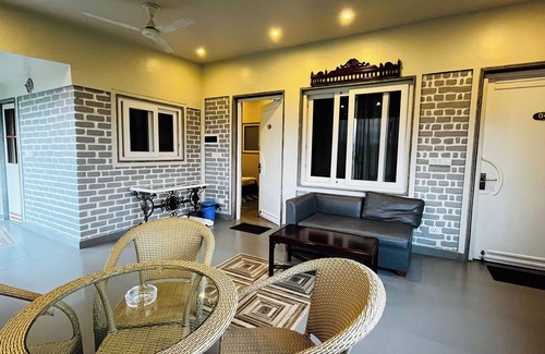 Bail Parao Hotel | Vanhills-Luxury Home Stay in Jim Corbett