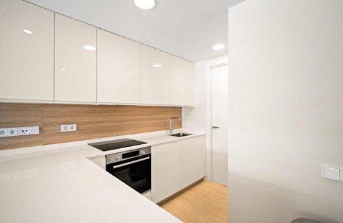 New Golden Mile Apartment | Vanian Gardens Apartment