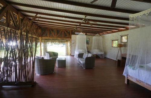 Taiarapu-Ouest House | Vanira Lodge