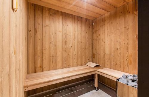 Champagny-en-Vanoise House | Vanoise Chalet in Prime Location, cleaning included
