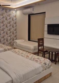 Amer Hotel | Vansh Palace
