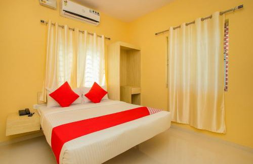 BTM Layout Hotel | Varcity Emerald Near Ragigudda Sri Prasanna Anjaneyaswamy Temple