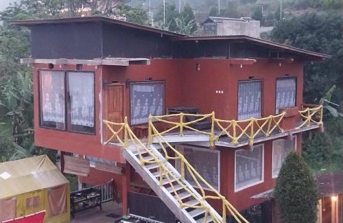 Cigugur Villa | Varvara hill