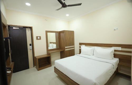 Srirangam Hotel | Vasantham Inn