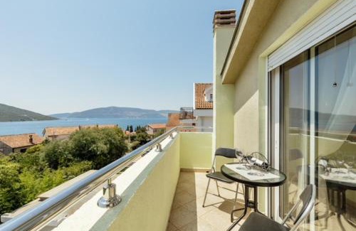 Kumbor Apartment | Vasiljevic Grand Apartment