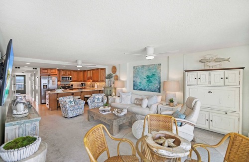 Crescent Beach Condo | Vast Oceanfront Views, Pool, Patio, Tennis