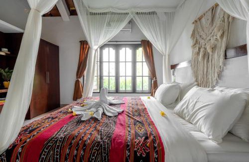 Nyuh Kuning Apartment | Vastu Family villa