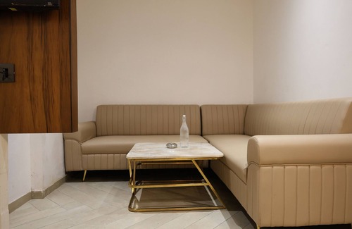Bilaspur Hotel | Vasuh Mhangglam