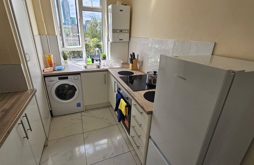 Prince's Apartment | Vauxhall Nest 3-bedroom apartment near the London Eye and Big Ben