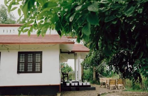 Alappuzha House | VayalMonk - Alleppey Island Isolated Villa resort