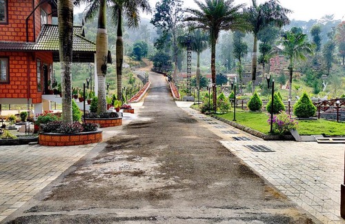 Mannarkkad Resort | VAYAS holistic Ayurveda Centre