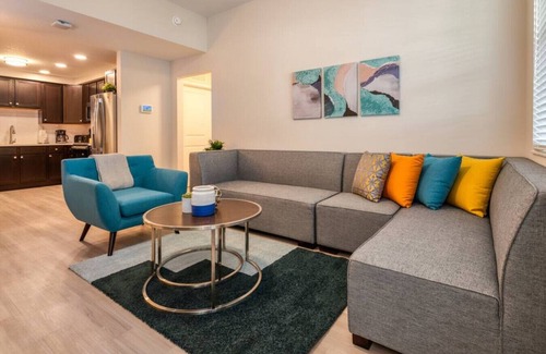 Florida Central Atlantic Coast Condo | VCR2-409 Deluxe Apartment - Convention Center