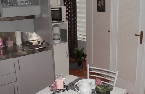 Bagnoles-de-l'Orne Apartment | Very nice studio for 2 people for spa guests in the Belle Epoque district