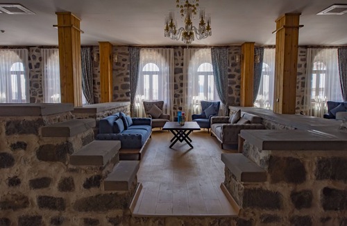 Kars Hotel | VE HOTELS KARS BEYLERBEYİ SARAYI