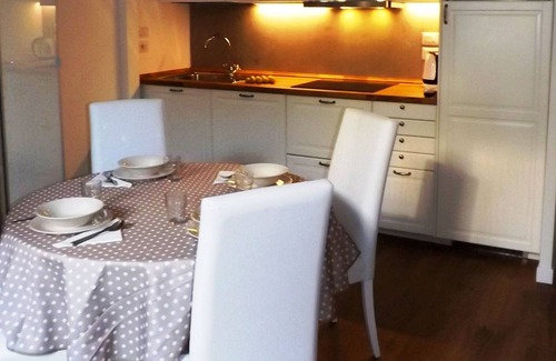 Milan Centre Apartment | Vecchia Milano residence, prestigious large apartment in the city center