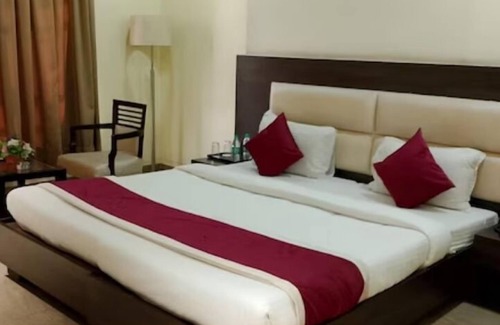 Chas Hotel | VEENA REGENCY