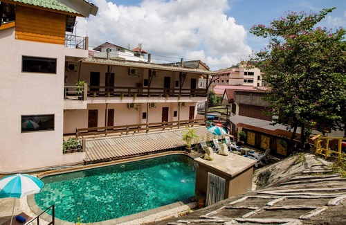 Nanai Road Apartment | Veerakit Standard, Shared Pool
